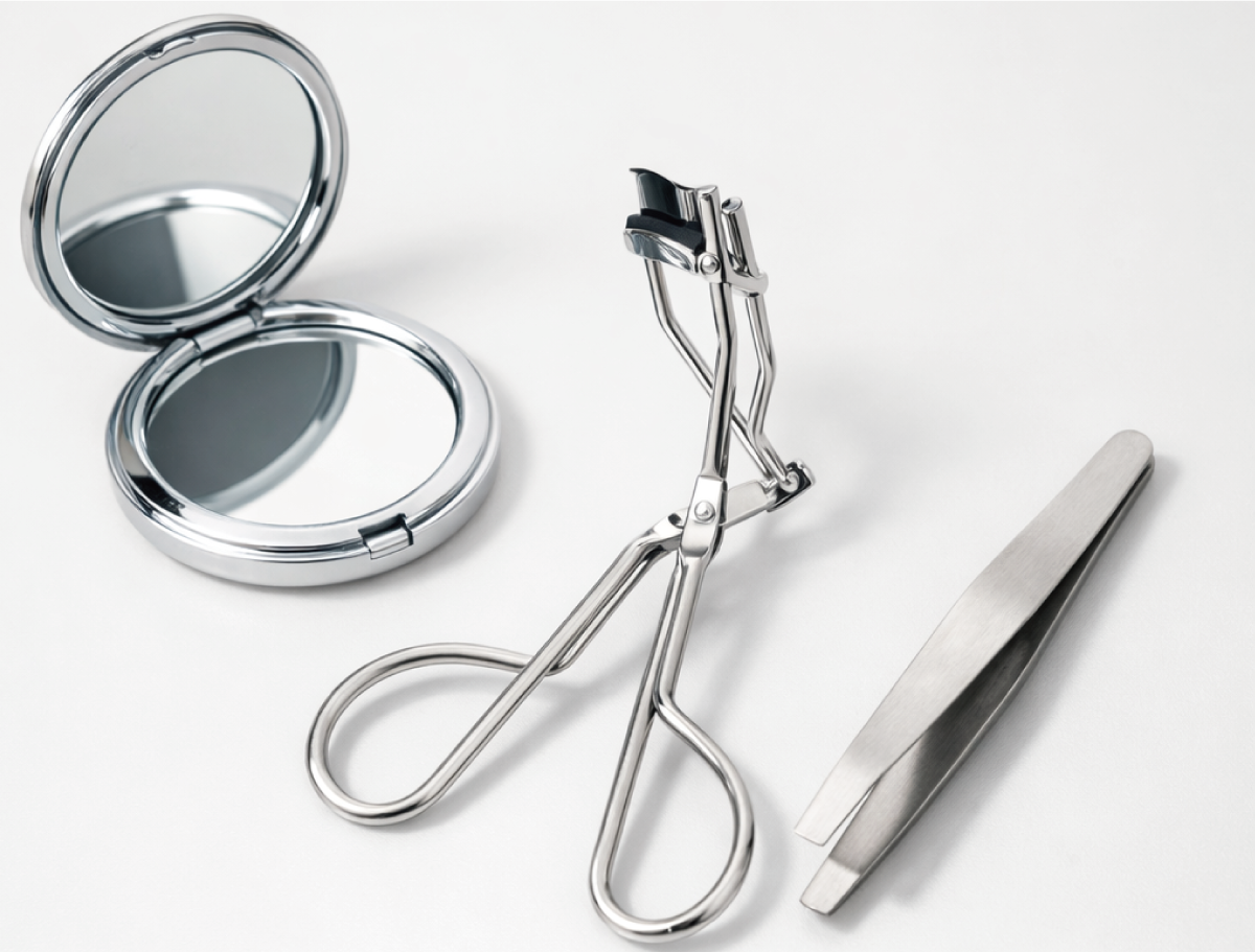 化粧雑貨 化粧雑貨OEM 化粧品OEM メイクブラシOEM メイクスポンジOEM つけまつげOEM ネイルグッズOEM ヘアケアOEM 取引実績豊富